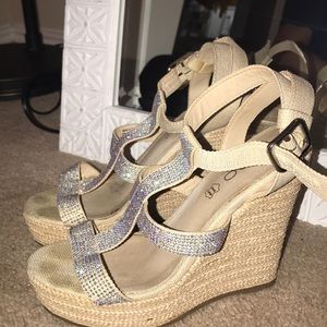 Aldo wedges